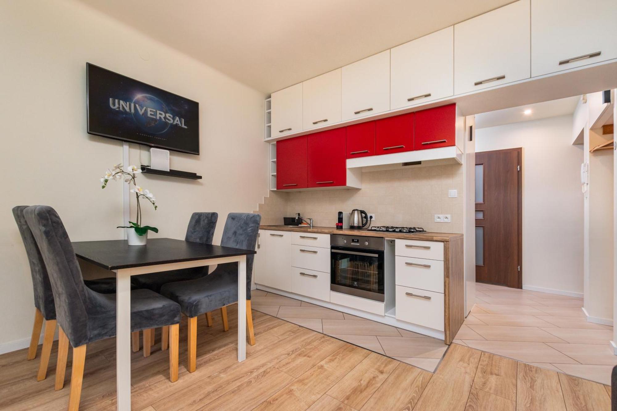Apartment Dabrowskiego By Your Freedom *